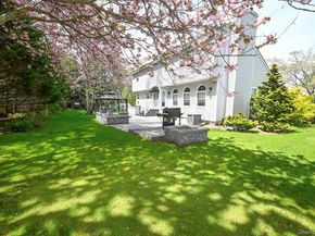 6 Ivy Court, Centereach NY 11720