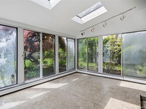 39 Morris Drive, Syosset NY 11791
