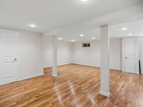 39 Morris Drive, Syosset NY 11791