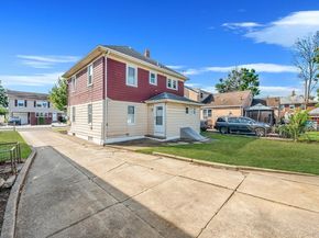 236 Jackson Avenue, Mineola NY 11501