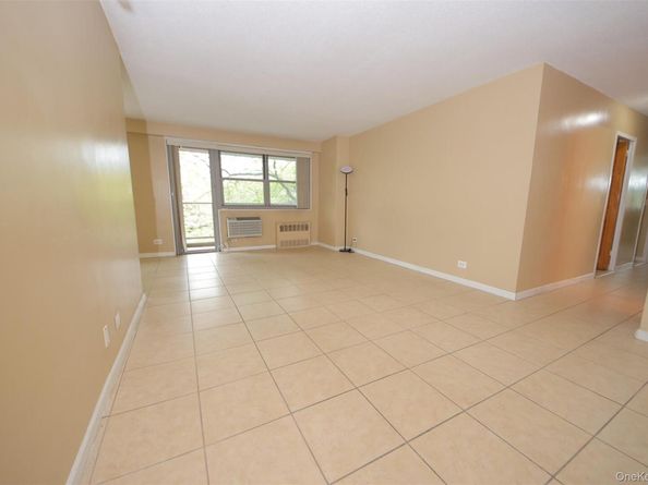 3410 De Reimer Avenue 3C, Bronx NY 10475
