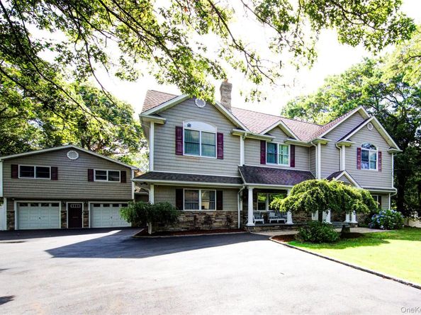 97 Chestnut Street, Mount Sinai NY 11766