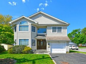 13 Sheppard Street, Glen Head NY 11545