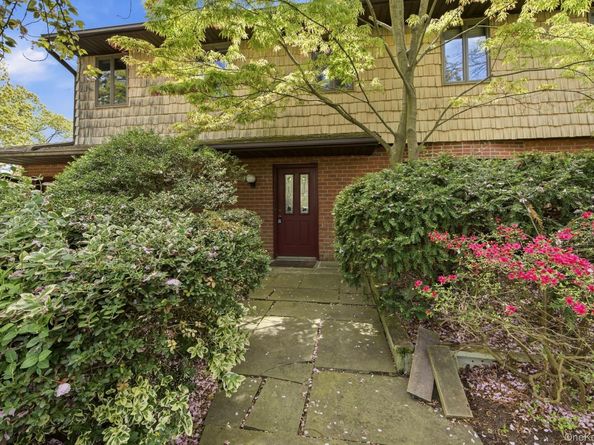 128 Tremper Street, Holbrook NY 11741