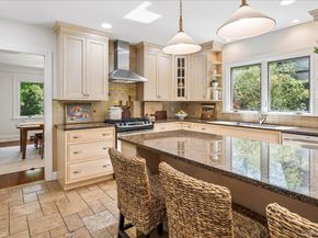 62 Broadfield Road, New Rochelle NY 10804