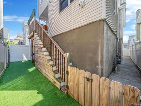 83 California Street, Long Beach NY 11561