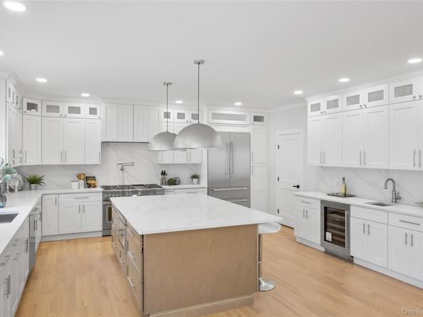 206 Beverly Road, Huntington Station NY 11746