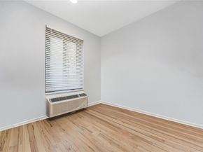 100 W Broadway 2DD, Long Beach NY 11561