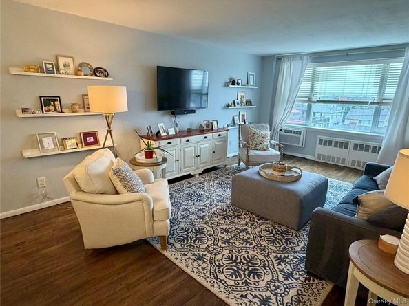 333 E Broadway 3L, Long Beach NY 11561