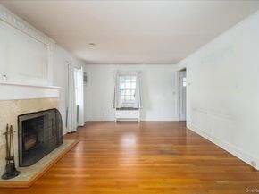 3937 John Lane, Seaford NY 11783