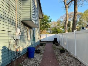 72 E Lake Terrace, Lake Ronkonkoma NY 11779