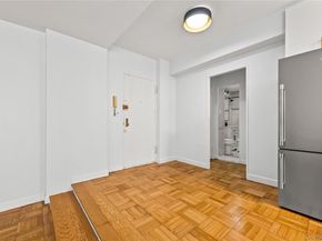 9825 64th Road 1D, Rego Park NY 11374