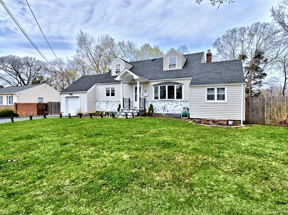 12 Bruce Lane, Kings Park NY 11754