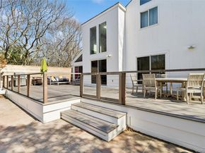 44 Diane Drive, East Hampton NY 11937