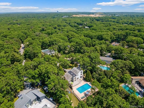 44 Diane Drive, East Hampton NY 11937