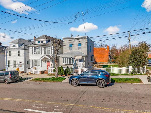 9-04 127th Street, College Point NY 11356