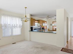 10 Heckscher Spur Road, East Islip NY 11730