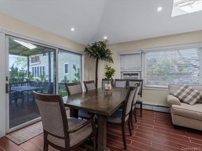 73 E Beach Promenade, Lindenhurst NY 11757