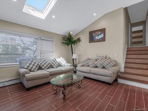 73 E Beach Promenade, Lindenhurst NY 11757