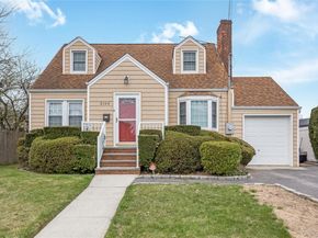 2164 Willow Street, Wantagh NY 11793
