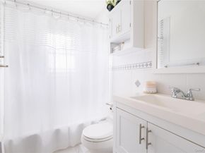 643 Pelham Road 7 D, New Rochelle NY 10805