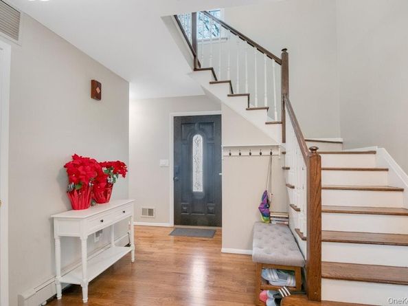 34 Jackson Road, Briarcliff Manor NY 10510
