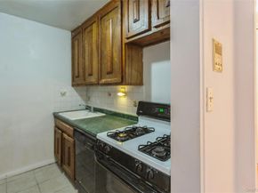 600 Shore Road 3S, Long Beach NY 11561