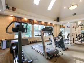 18 Briarbrook Drive, Briarcliff Manor NY 10510
