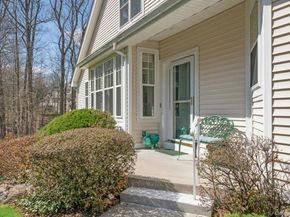 18 Briarbrook Drive, Briarcliff Manor NY 10510