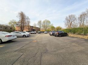 47-27 Little Neck Parkway L2, Little Neck NY 11362