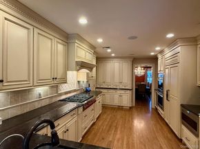 118 4th Street, Garden City NY 11530