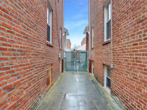 2445 Yates Avenue, Bronx NY 10469