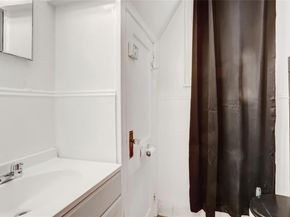 2445 Yates Avenue, Bronx NY 10469