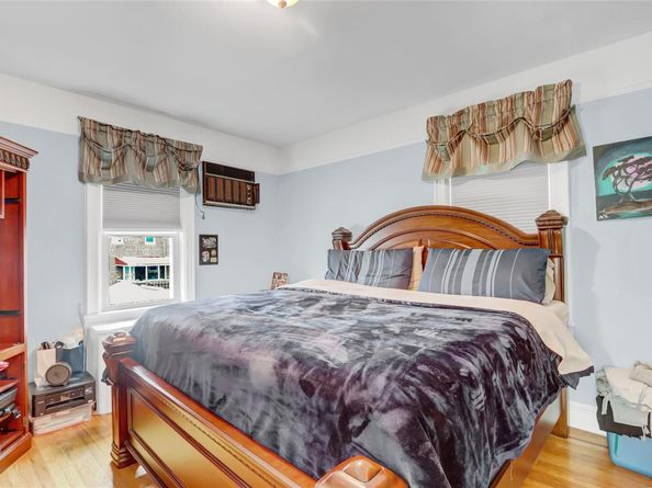 2445 Yates Avenue, Bronx NY 10469