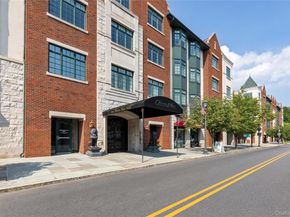 1 Christie Place 205W, Scarsdale NY 10583