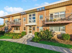 4 Rose Street 7, C1, Oceanside NY 11572