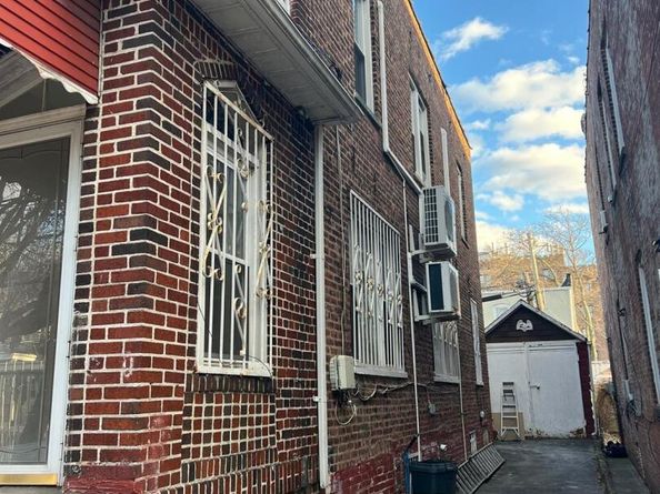 32 CROSBY Avenue, Brooklyn NY 11207