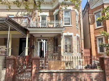 253 Etna Street
