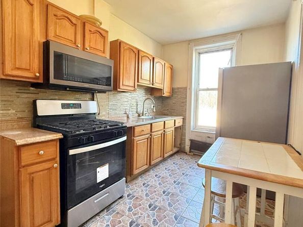 253 Etna Street, Brooklyn NY 11208