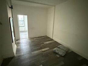 95-08 Jamaica Avenue, Woodhaven NY 11421