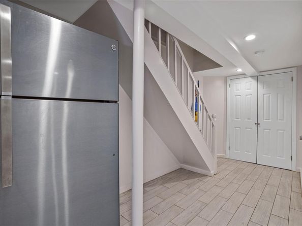 64-18 84 Place, Middle Village NY 11379