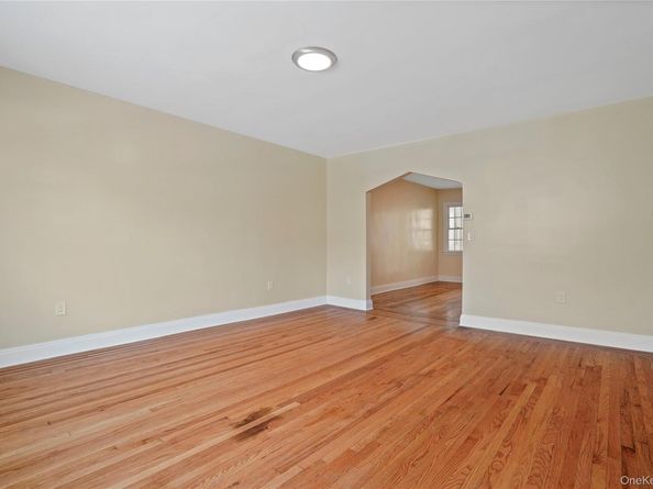 64-18 84 Place, Middle Village NY 11379