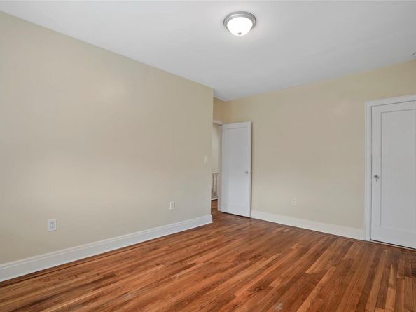 64-18 84 Place, Middle Village NY 11379