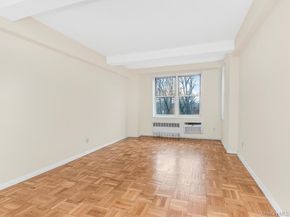 679 W 239th Street 1C, Bronx NY 10463