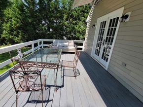 33 Whalers Drive, Sag Harbor NY 11963