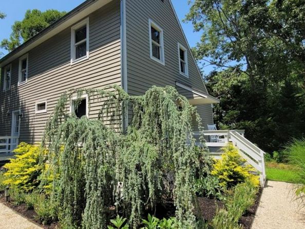 33 Whalers Drive, Sag Harbor NY 11963