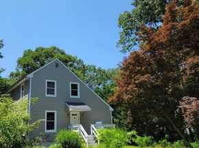 33 Whalers Drive, Sag Harbor NY 11963