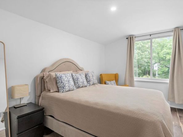 33 Whalers Drive, Sag Harbor NY 11963