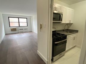 39-60 54 Street 4V, Woodside NY 11377