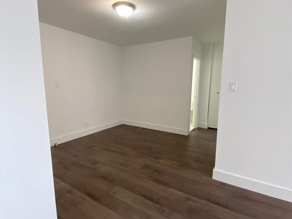 39-60 54 Street 4V, Woodside NY 11377